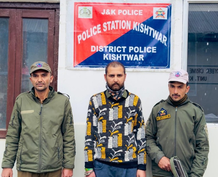 'J&K Police district Kishtwar arrests absconder evading arrest for 05 years'